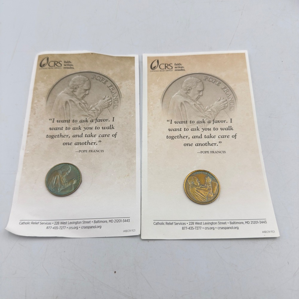 Pope Francis Catholic Relief Services Commemorative‎ Coin Medal Set 2 with Cards